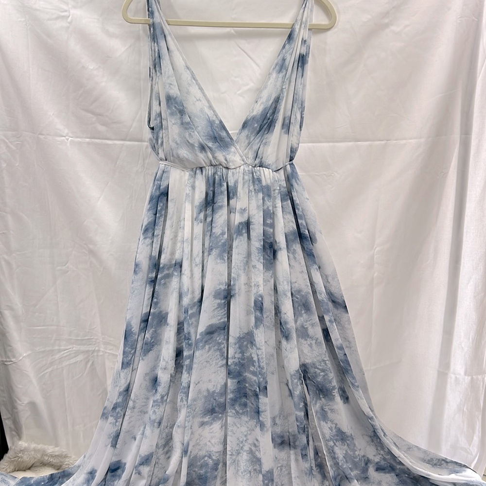 Pookie Sebastian long dress white blue with two slits on front size L